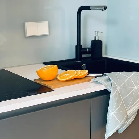 Quiet In Centre - Self Check-in, Walkable To Major Attractions