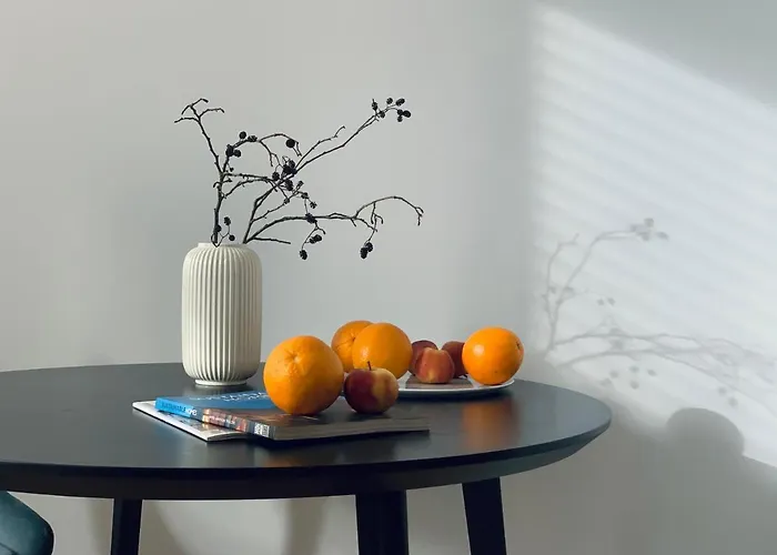 Quiet In Centre - Self Check-in, Walkable To Major Attractions *