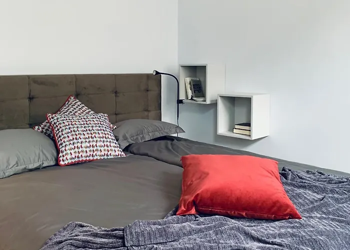 Quiet In Centre - Self Check-in, Walkable To Major Attractions