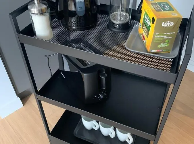 Quiet In Centre - Self Check-in, Walkable To Major Attractions *