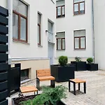 Quiet In Centre - Self Check-in, Walkable To Major Attractions Apartman *