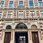 Apartman Quiet In Centre - Self Check-in, Walkable To Major Attractions Riga