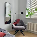Apartman Quiet In Centre - Self Check-in, Walkable To Major Attractions Riga
