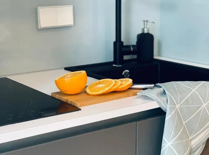 Quiet In Centre - Self Check-in, Walkable To Major Attractions