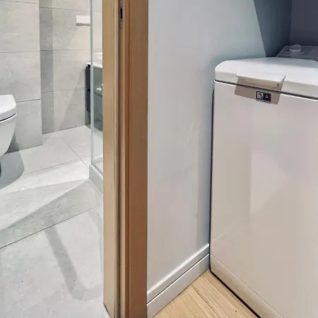 Quiet In Centre - Self Check-in, Walkable To Major Attractions * Riga